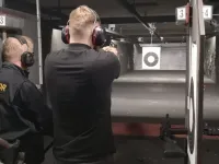 AK-47 / 4 Waffen / 33 Schuss